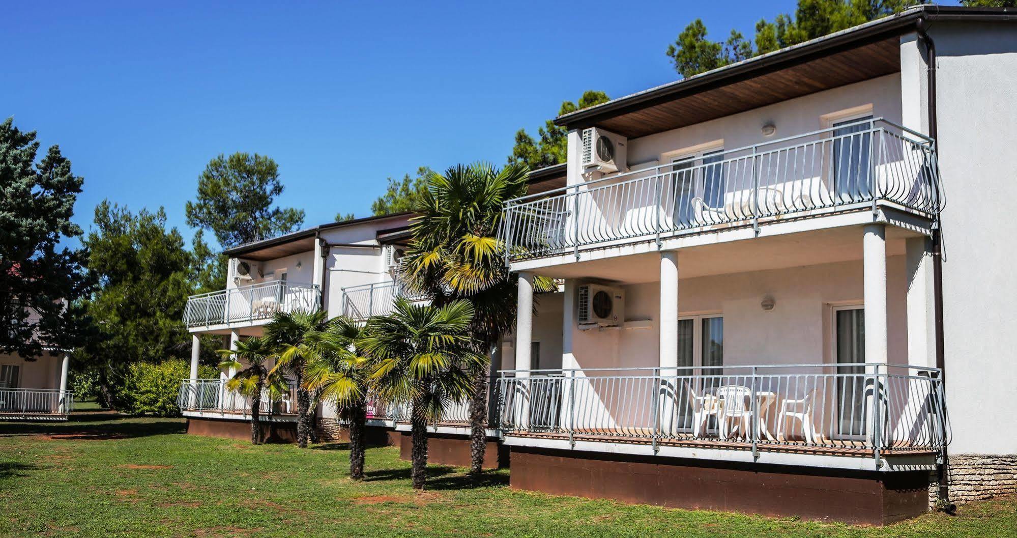 Ai Pini Medulin Resort Luaran gambar