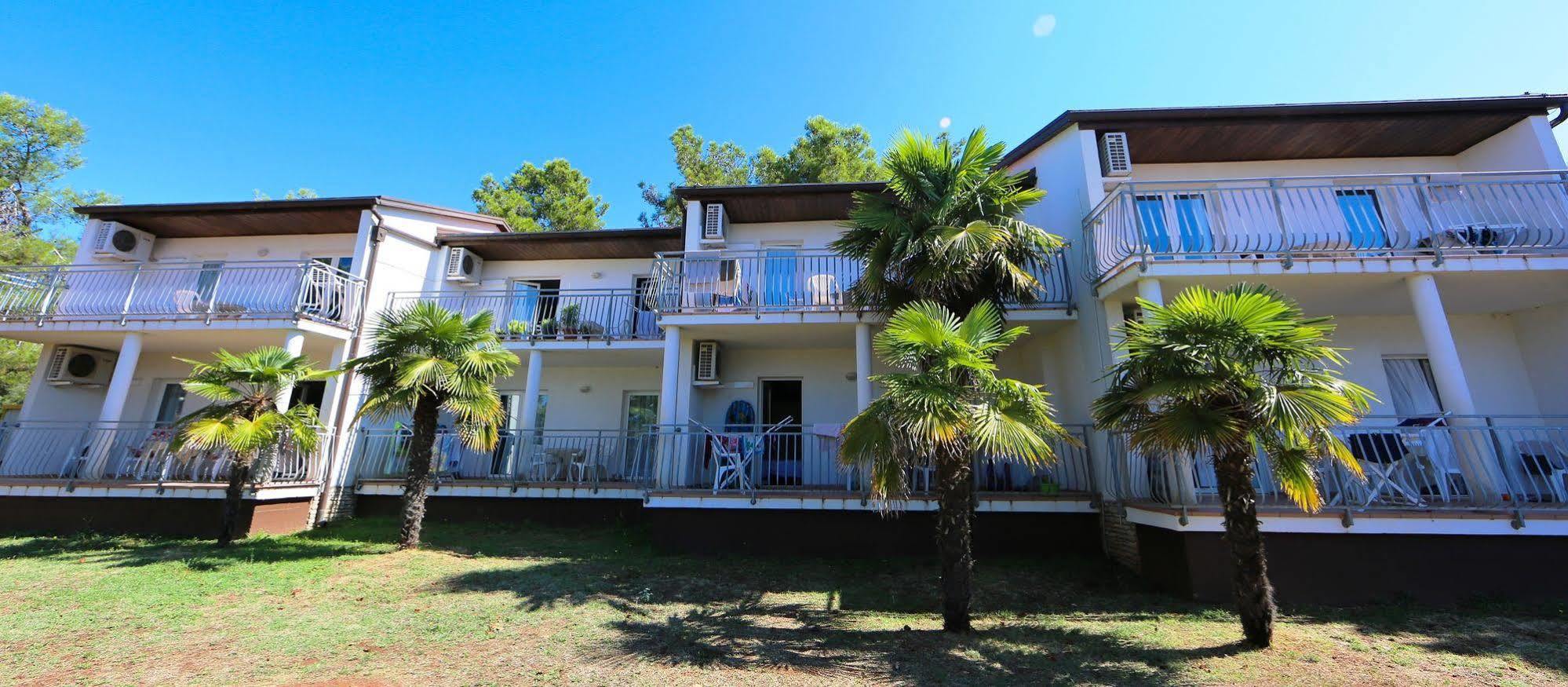 Ai Pini Medulin Resort Luaran gambar